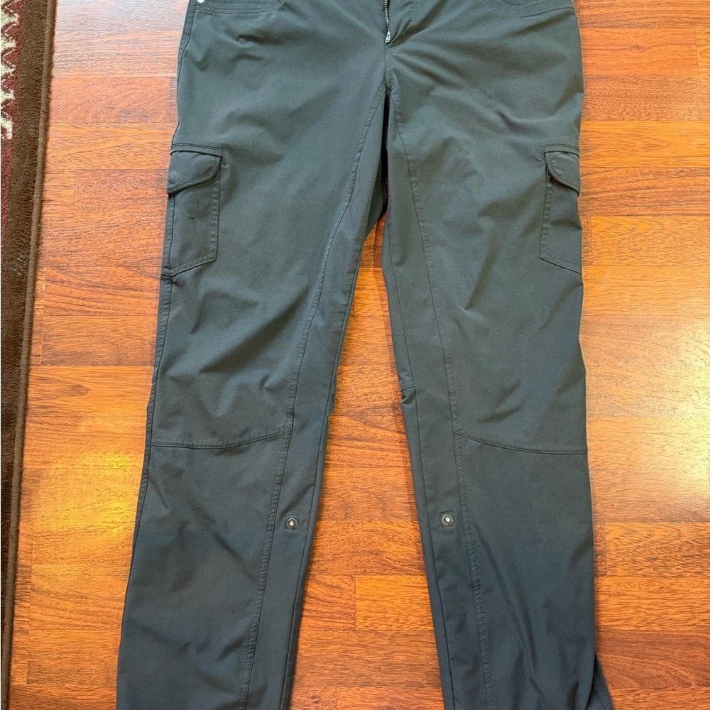 Gray Cargo Pants that fold into capris